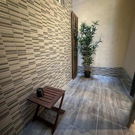 Rossetti Rooms Триест Экстерьер фото